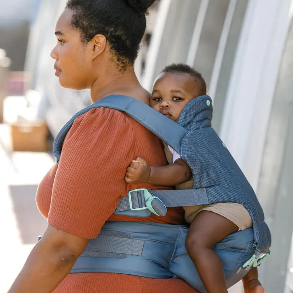 Infantino Hip Rider Plus™ Portabebés 5 en 1