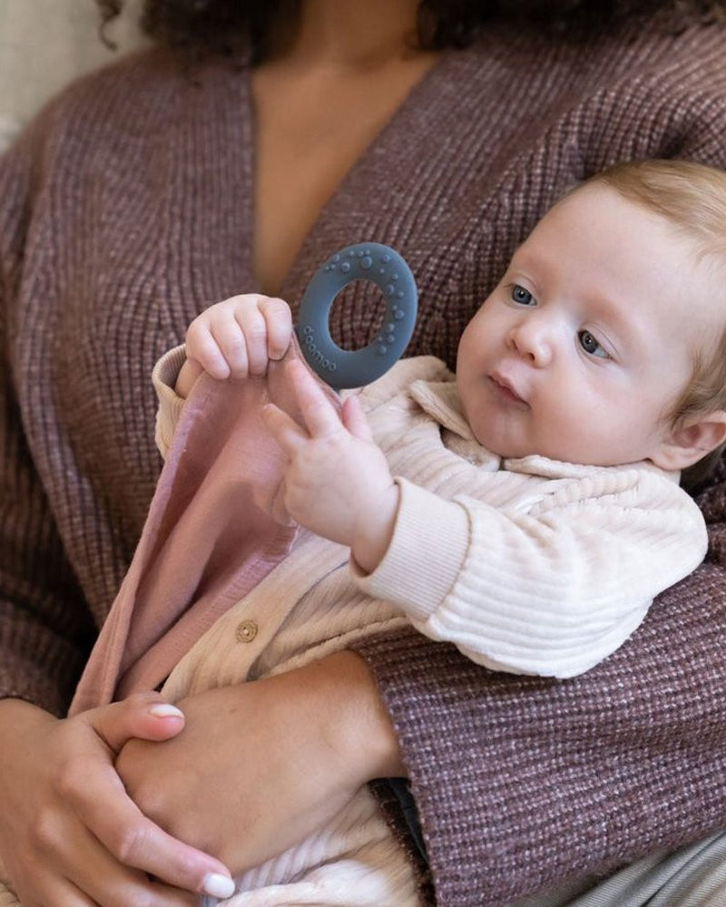 Tablier d'allaitement Mom'N Play Doomoo - Rose