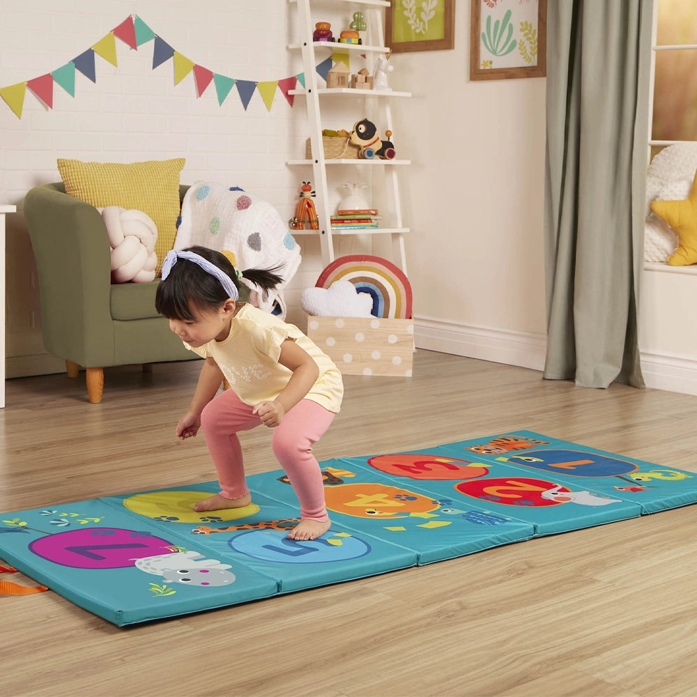 B. Toys Hop-n-Count Playmat 3Y+