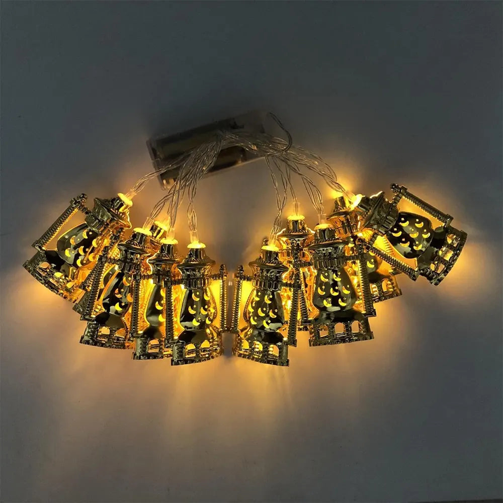 LED Light Garland with Battery Box 1.65m - Lantern