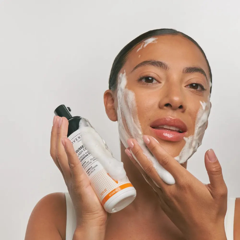 Novexpert Vitamin C Flash Radiance Cleansing Foam - 150 ml