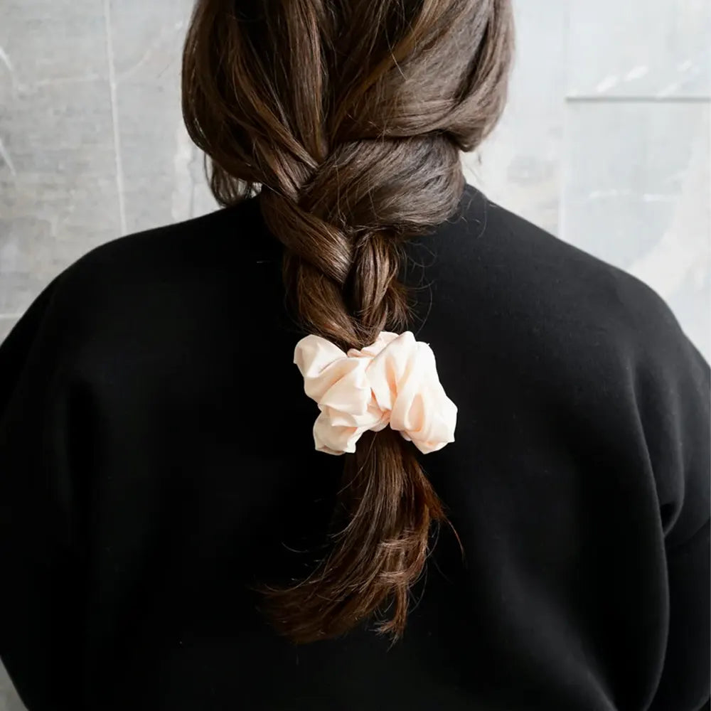 ربطة شعر بامبيدو الحريرية - لون السلمون