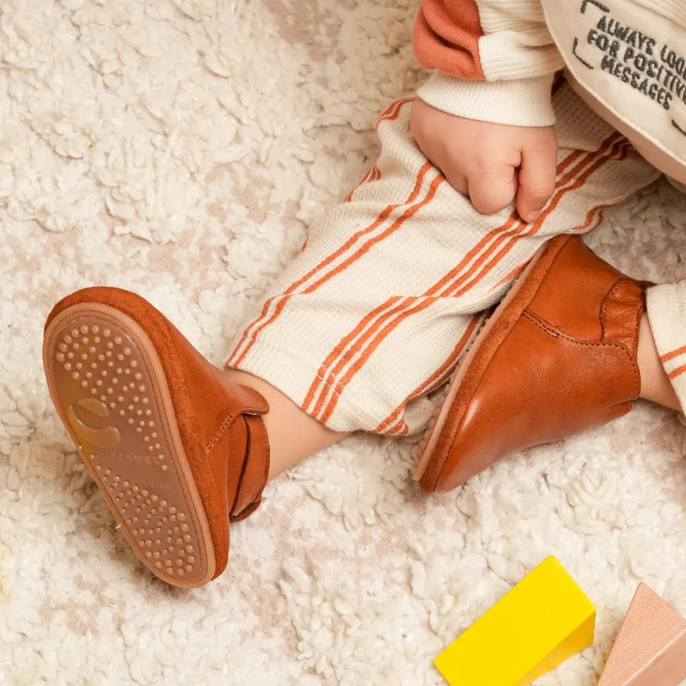 كيوتشيز خف أطفال جلدي – أساسي طابا