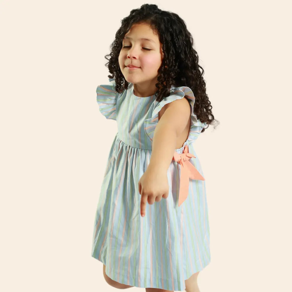 Vestido Loly de Rayas con Mariposas Coral - Azul Cielo