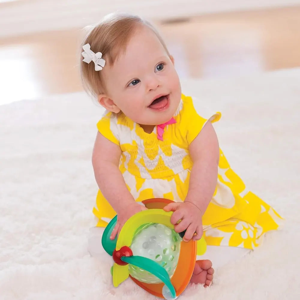 Infantino Boule de Lumière et de Sons - 6M+