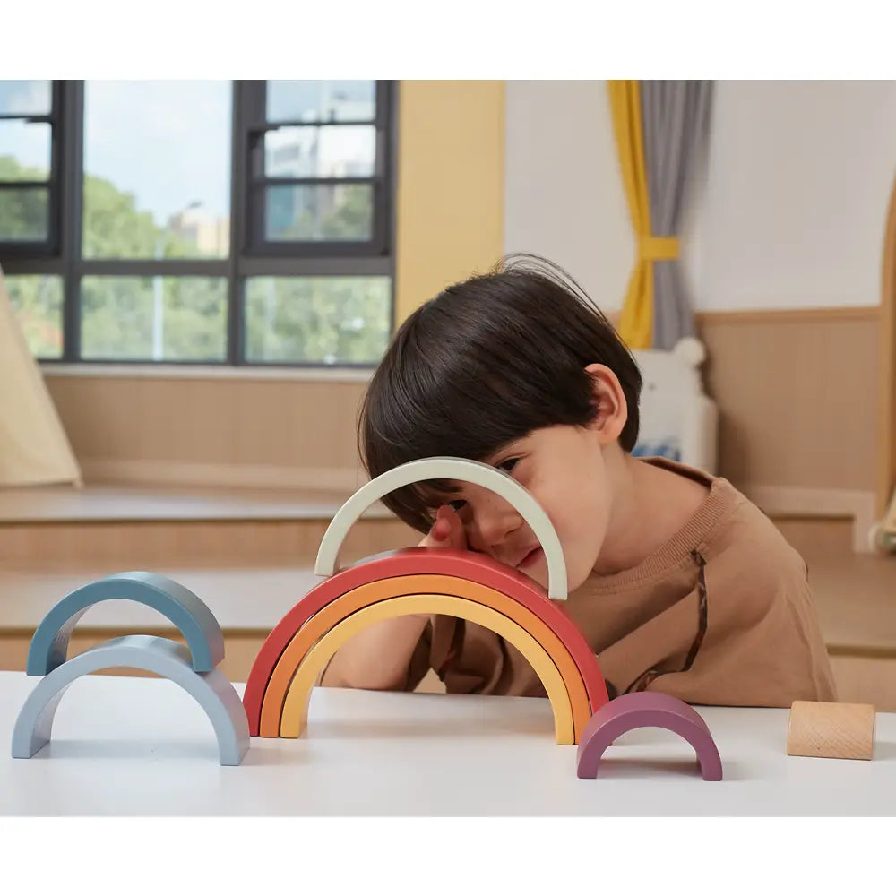 فيجا تويز  بولار بي  قوس قزح قابل للتكديس 18 شهرًا فما فوق