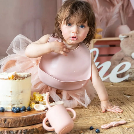 YUMMY Bavoir en Silicone avec Poche 4M+ - Rose Blush
