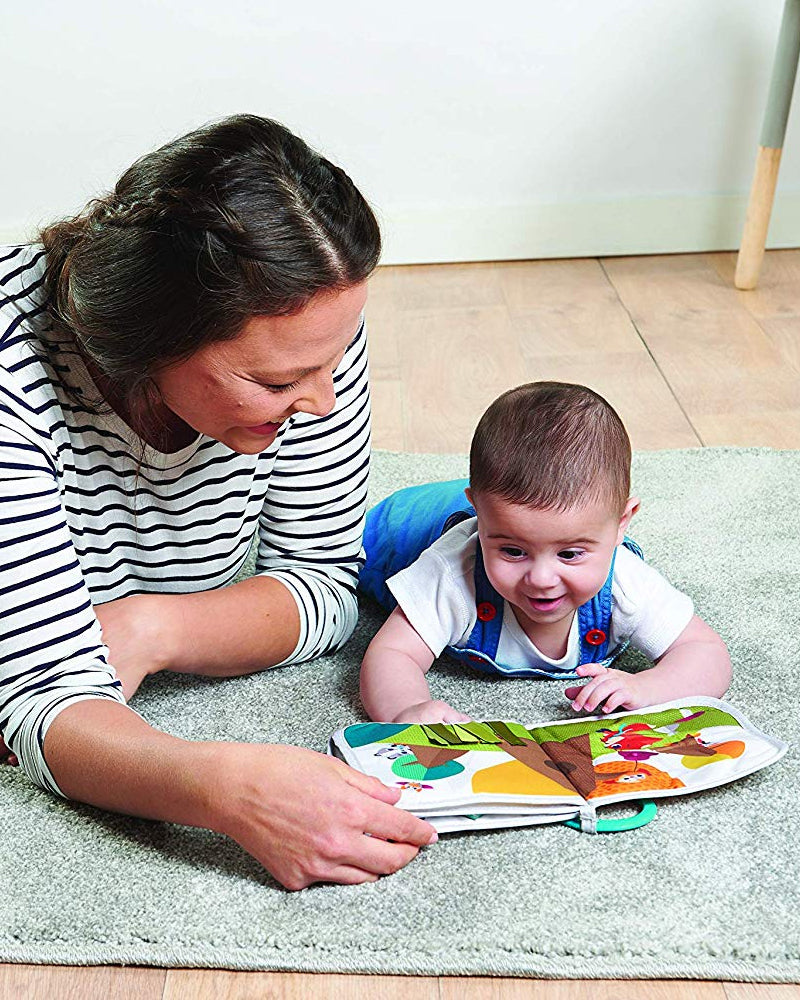 كتاب من القماش - لعبة إضاءة للأطفال من تايني لوف