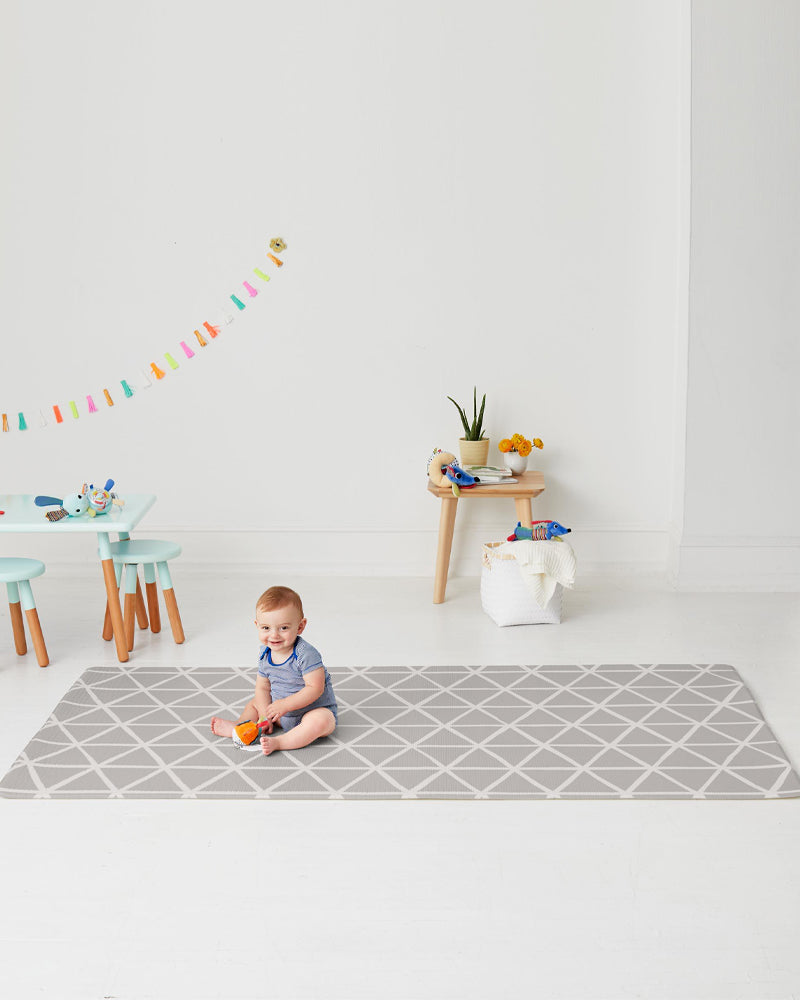 Skip Hop Tapis de Jeu Réversible Double Play - Vibrant Village