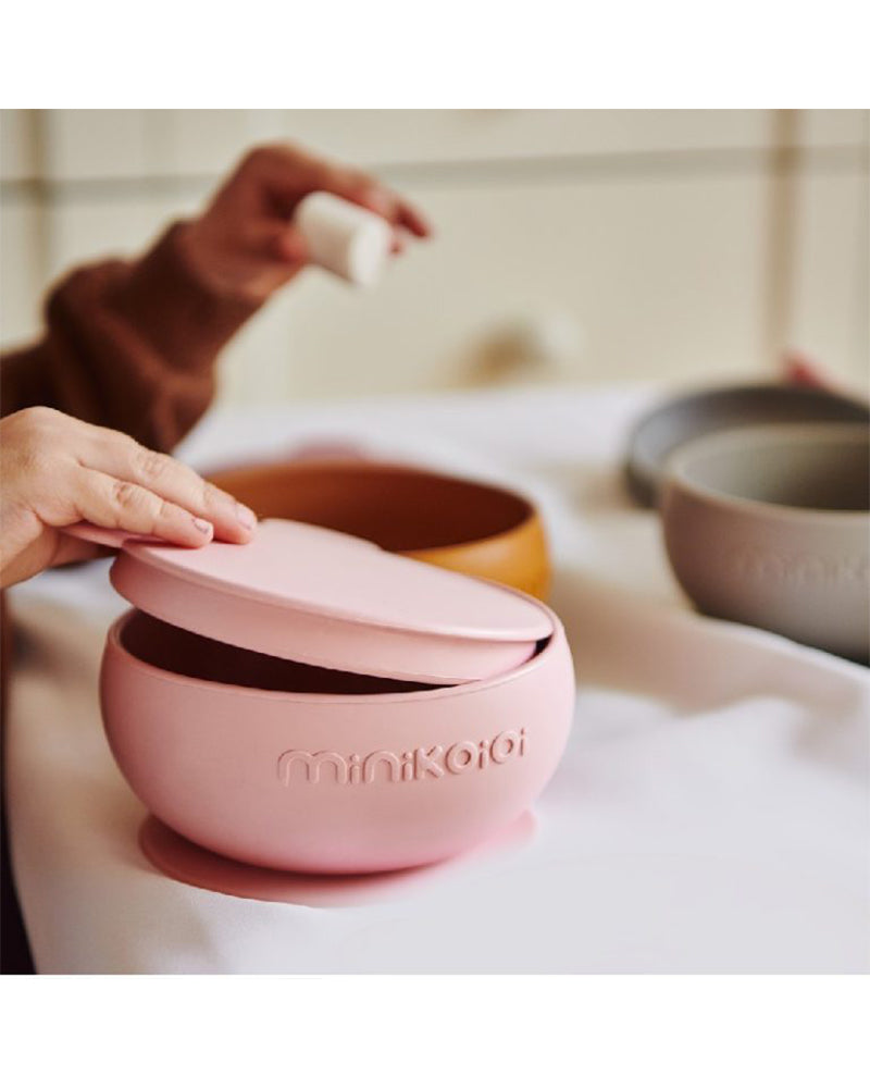 MINIKOIOI Silicone Bowl with Lid and Suction Cup - Pink
