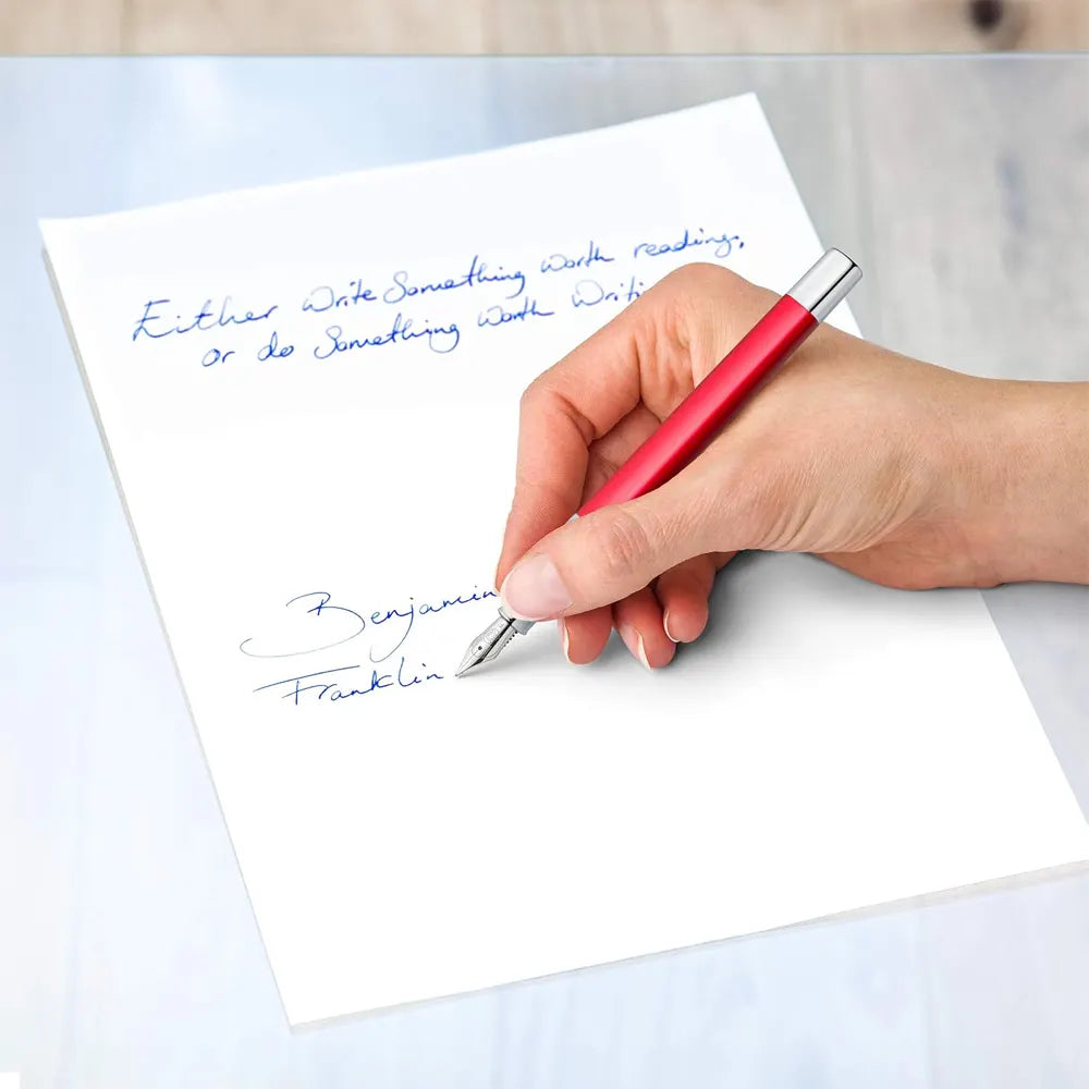 Staedtler Stylo-plume Triangulaire Rouge - Bleue