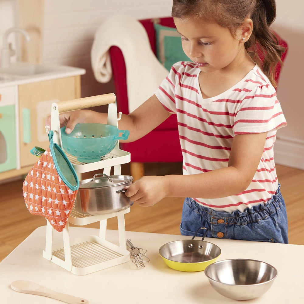 B. Toys Mini Chef – Ensemble de Jeu Casseroles et Poêles 3A+