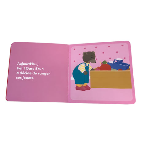 Petit Ours Brun – Tidies Up His Toys