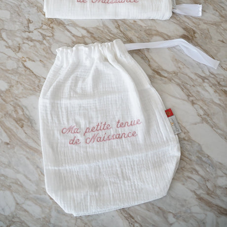 Bambidou Pochon / Tkimcha Ma Petite Tenue de Naissance - Rose