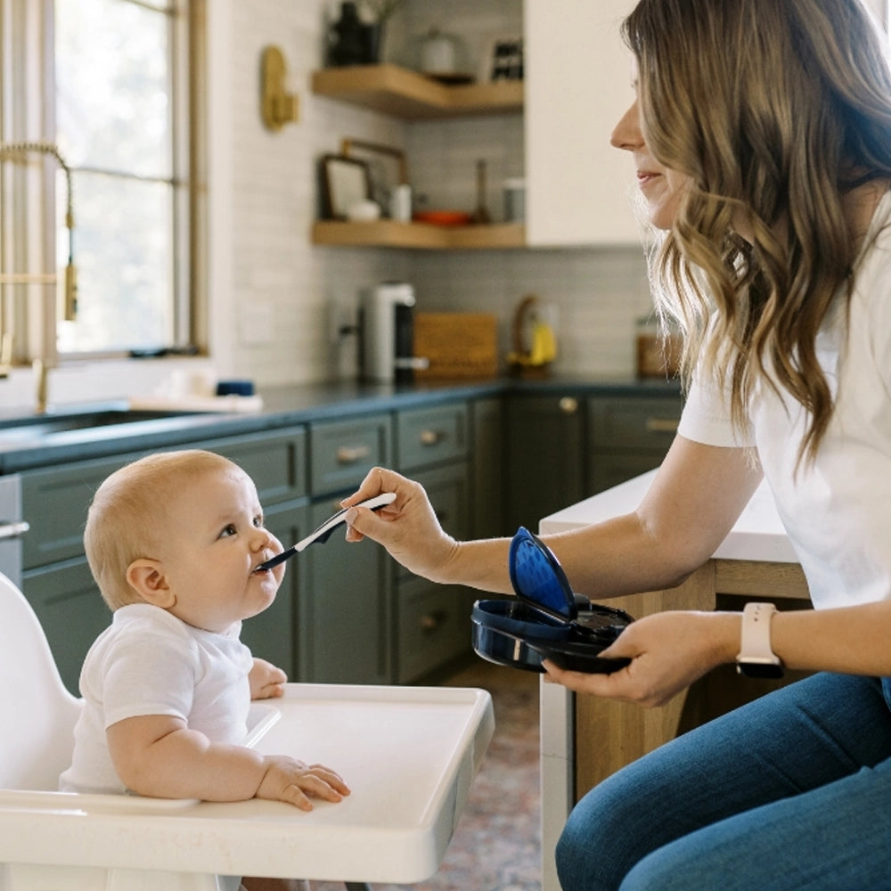 Dr. Brown's Bol et Cuillère à Couvercles Travel Fresh™ 4M+ - Bleu