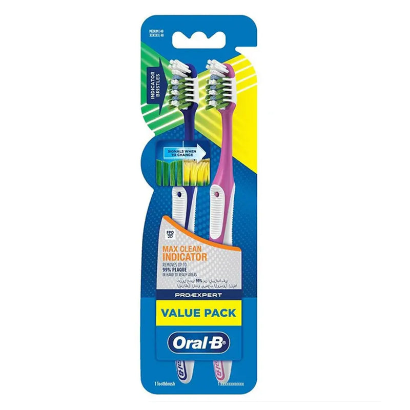 Oral-B Set of 2 Pro-Expert Maxi Clean Indicator Soft Toothbrushes