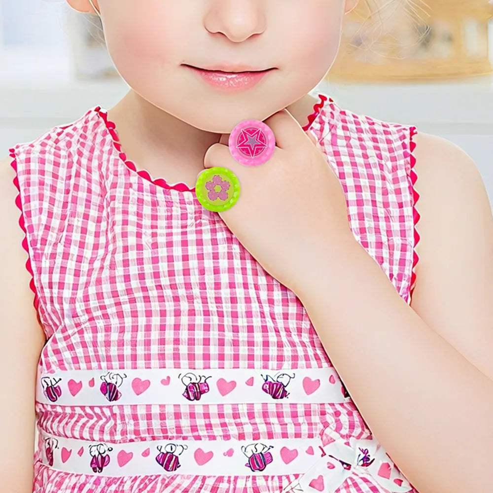 Set of 6 Novelty Rings - 3Y+