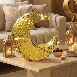 Pinata en Forme de Lune pour l'aid