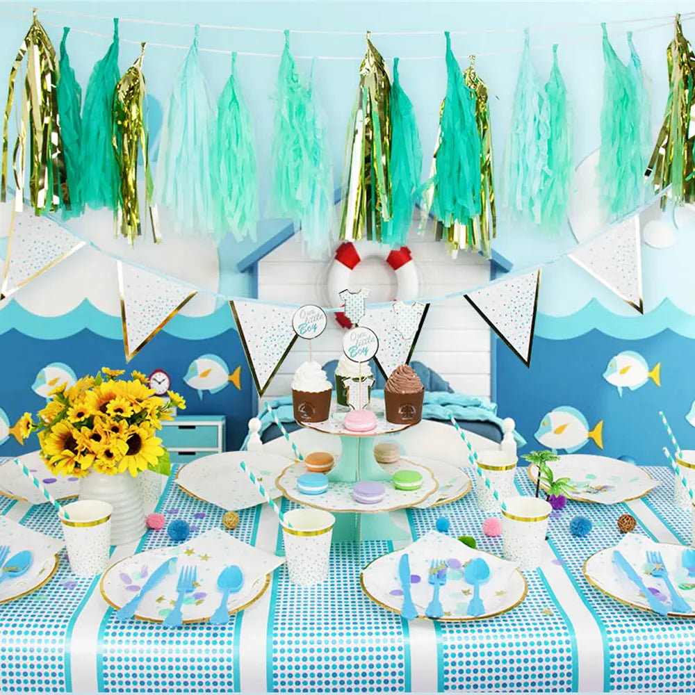 Baby Blue Banner with 12 Pennants – 3.5 m