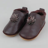 كيوتشيز خف جلدي للرضع – زهرة عنابي