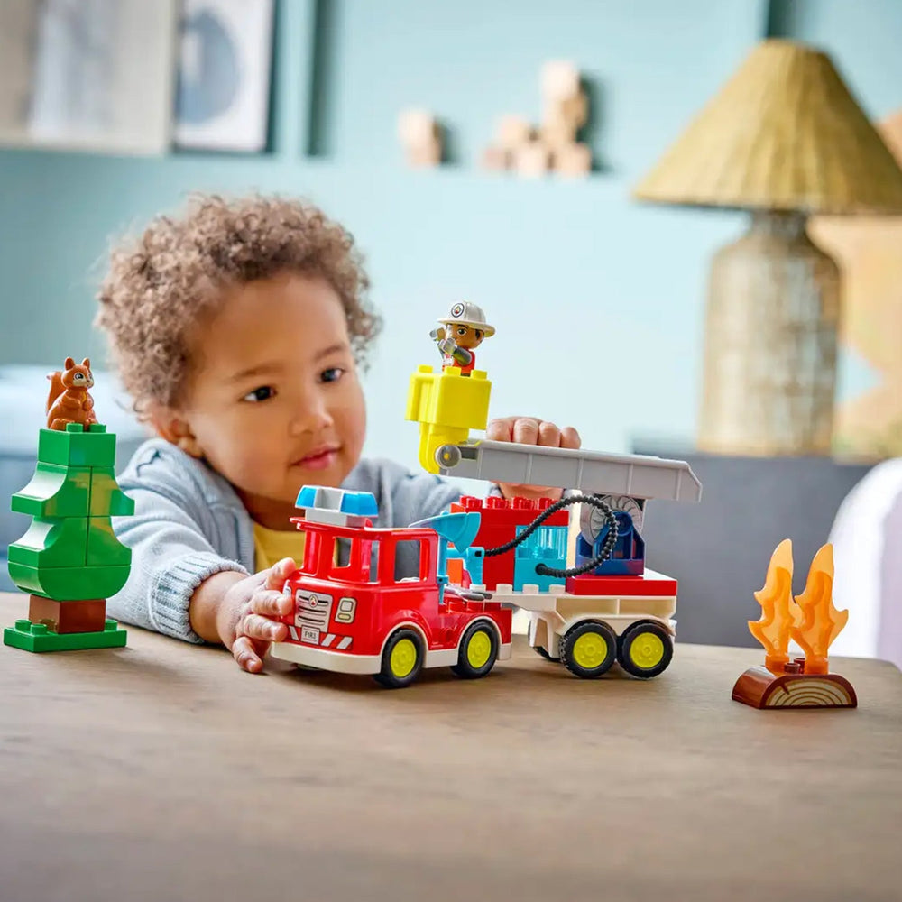 Lego Fire Truck with Hose and Firefighter 2A+