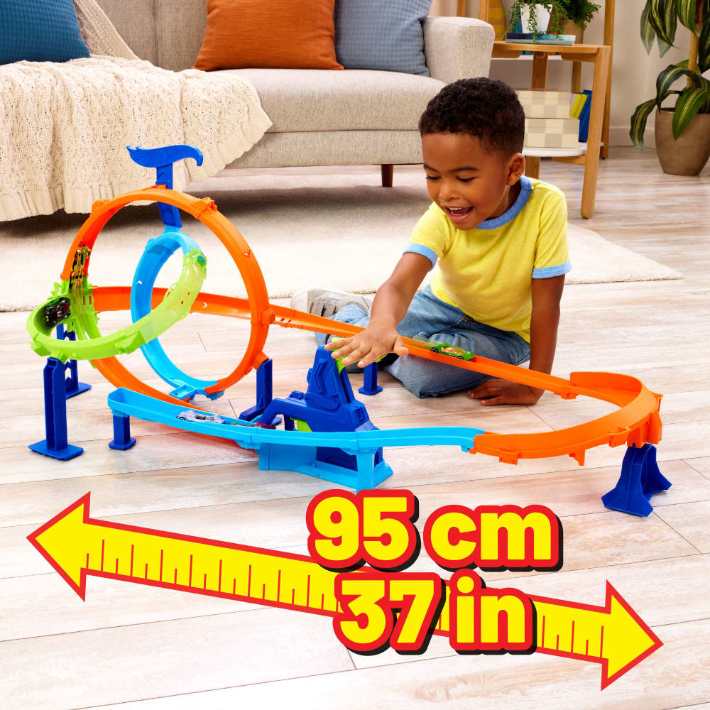 Mattel Hot Wheels Piste Looping Cyclone avec Voiture – 4A+