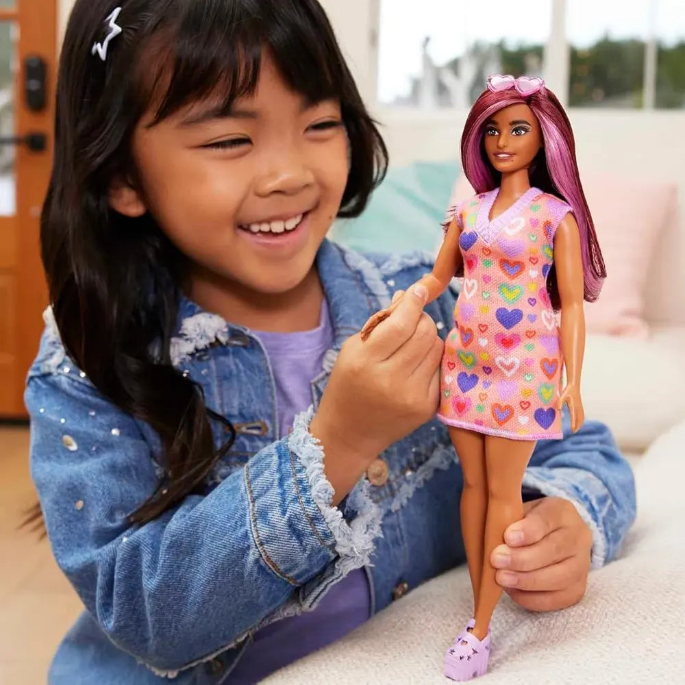 Mattel Barbie Fashionistas with Pink Streaks – Age 3+
