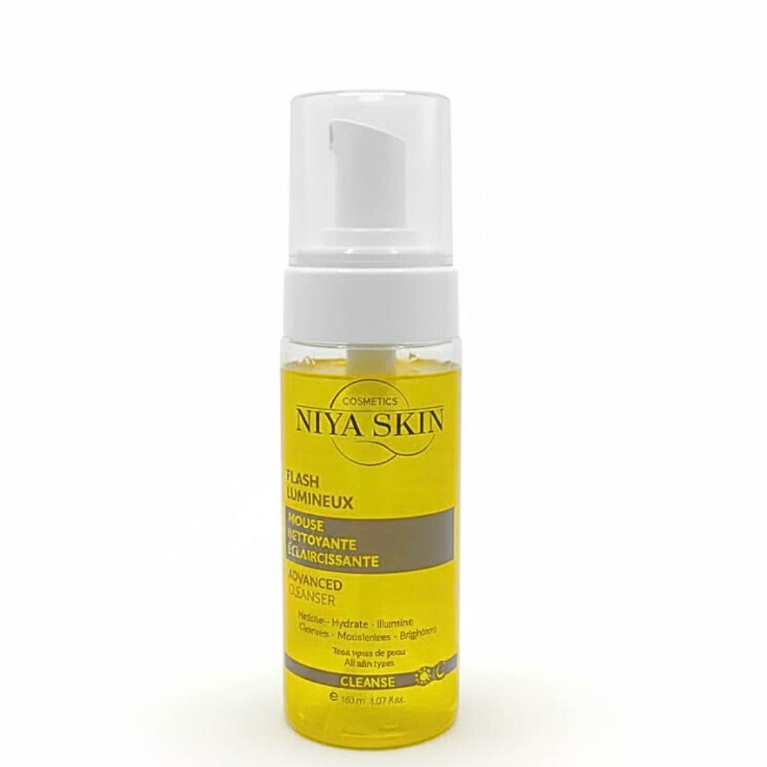 Flacon Niya Skin mousse nettoyante éclaircissante 150 ml