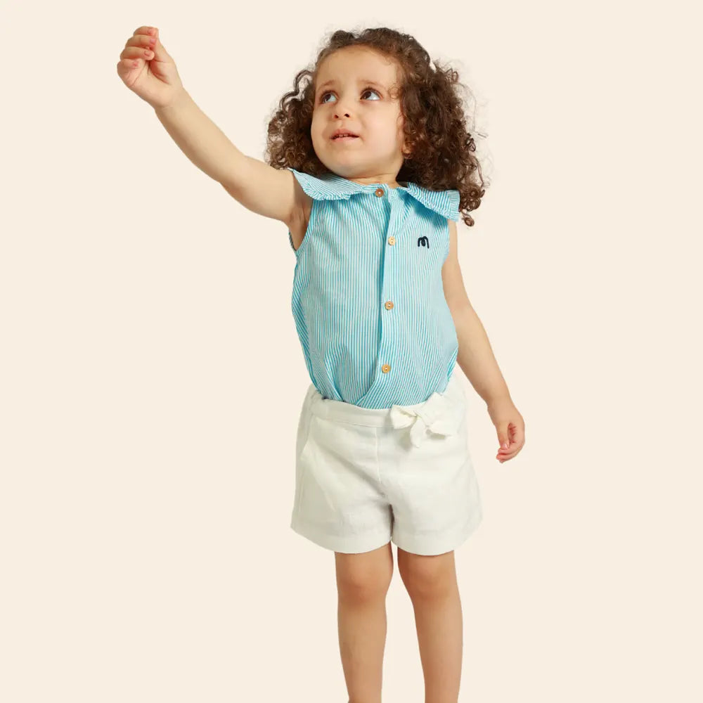 شورت لولي كتان مع ربطة عنق فراشة - أبيض