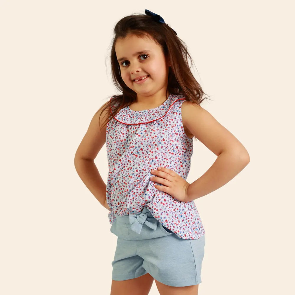 Tunique Amber Sans Manches Fleurie – Bleu Ciel et Rouge