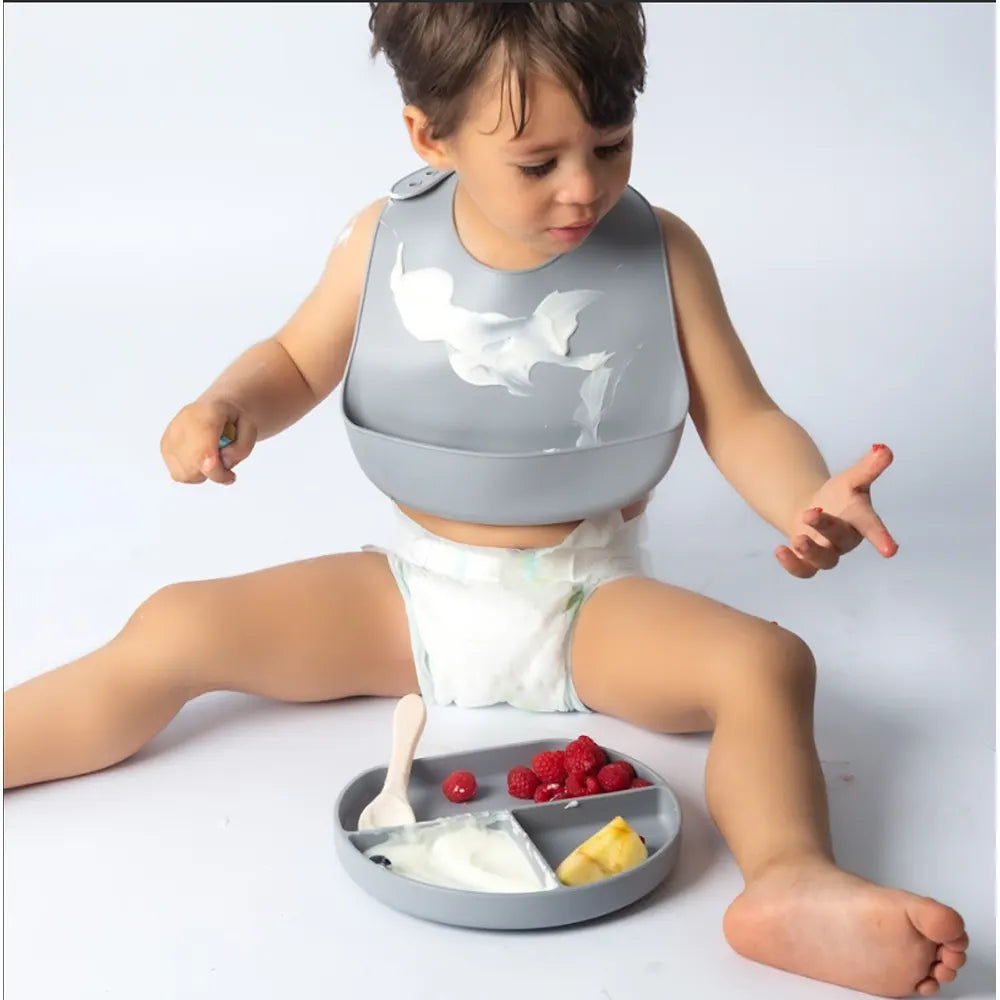 YUMMY Bavoir en Silicone avec Poche 9M+ - Gris