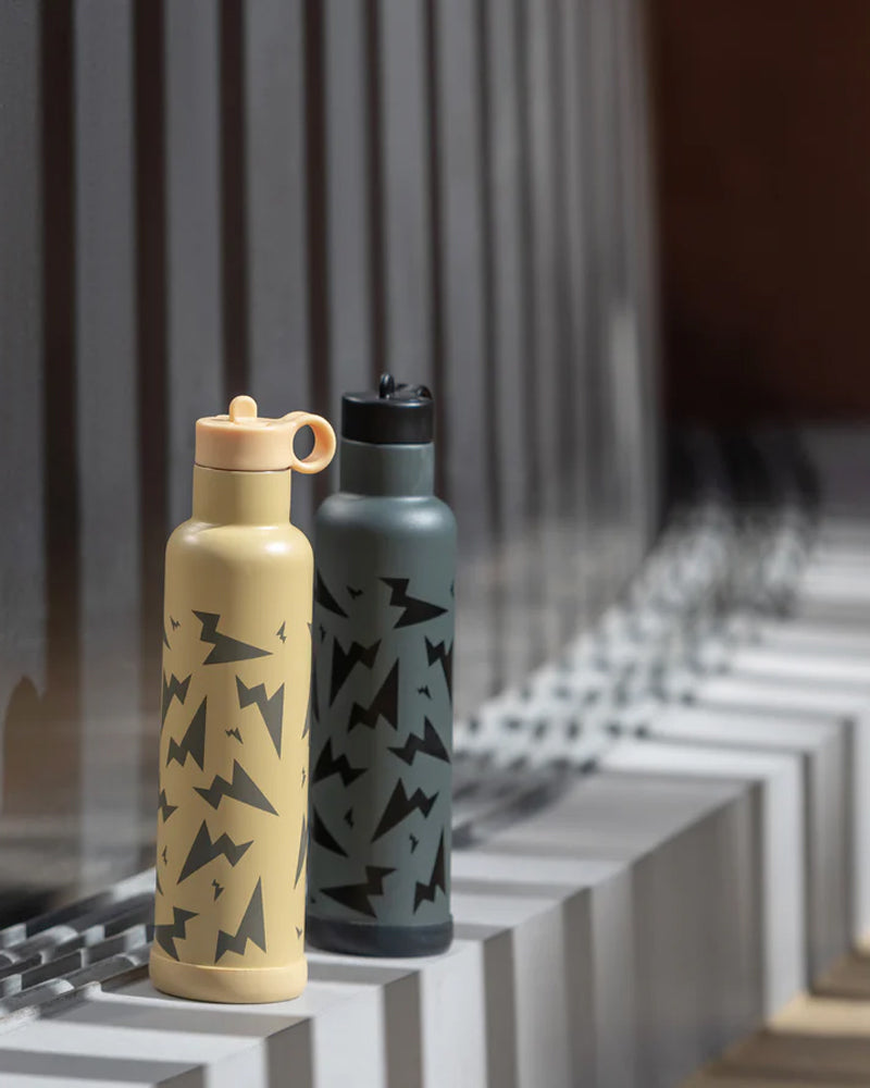 Insulated Bottle 750ml - Black & Grey