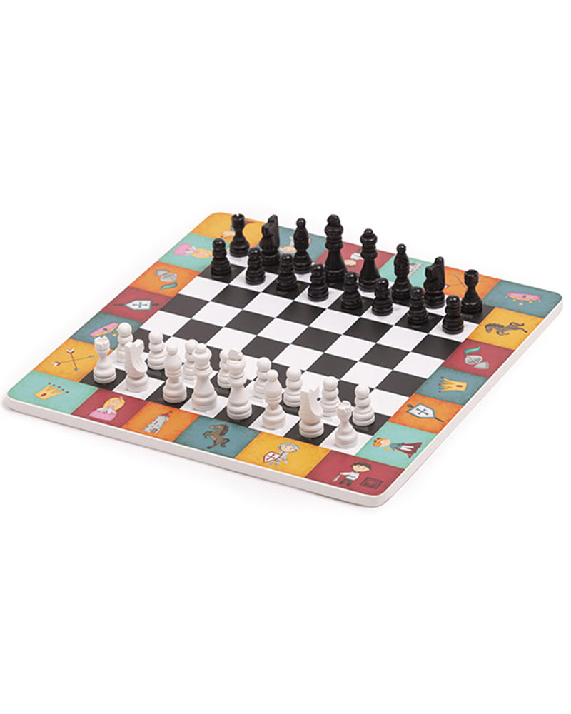 يوريكاكيدز - لعبة شطرنج خشبية